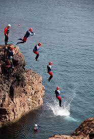 Actividad gratuita para jóvenes: ‘coasteering’